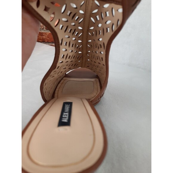 Alex Marie Brown Size 10 Cutout, Open Toe Slingback Sandals - Picture 8 of 15